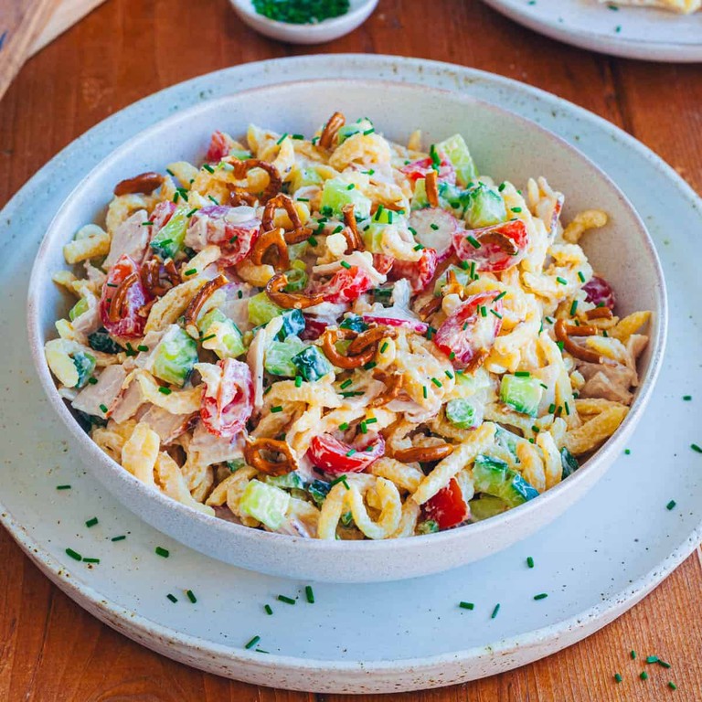 Schneller Spätzlesalat mit Mayo