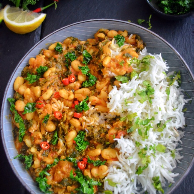 Weiße Bohnen mit Grünkohl (Weiße Bohnen Curry)