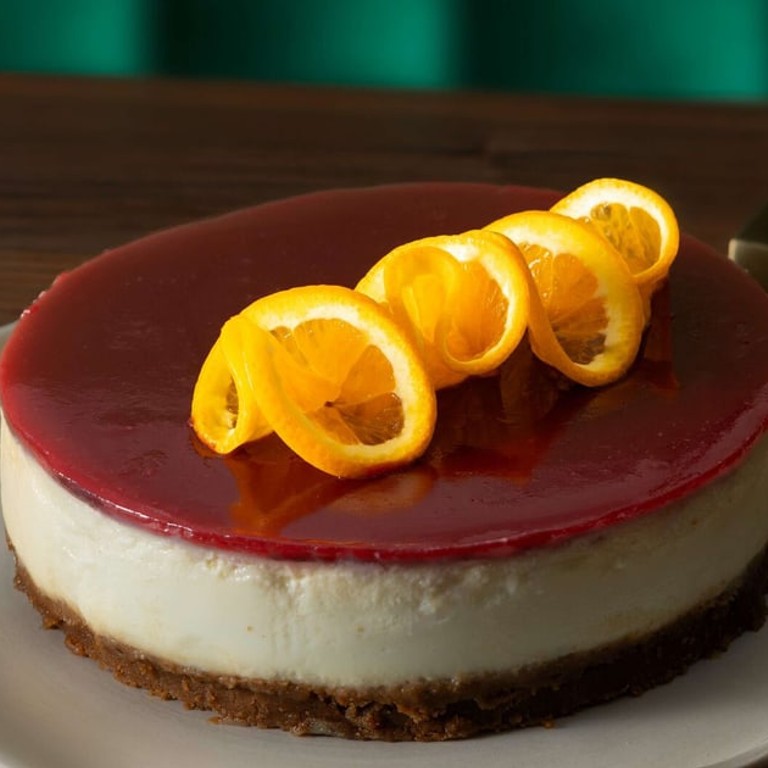 Preiselbeer-Panna-cotta-Torte
