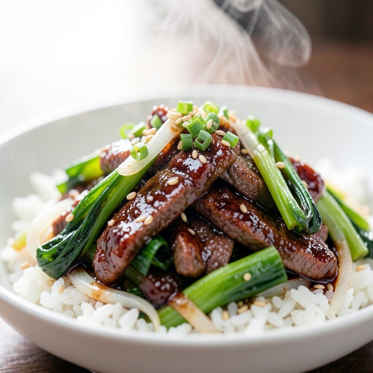 Bœuf Sauté au Miso Rouge, Gingembre et Bok Choy