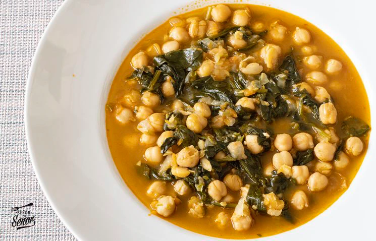Garbanzos con espinacas