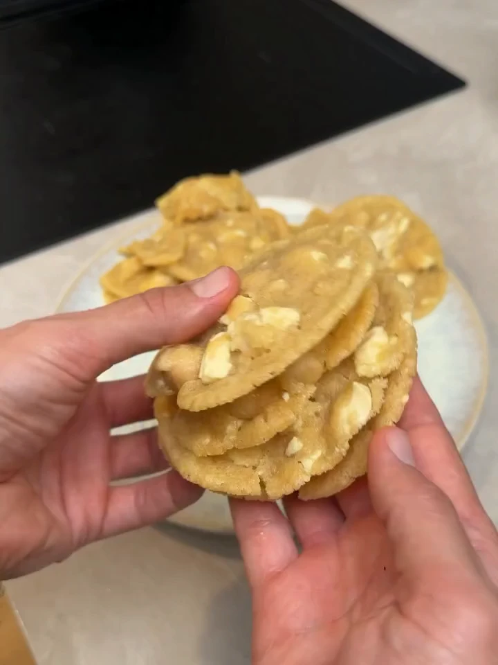 Subway Cookies