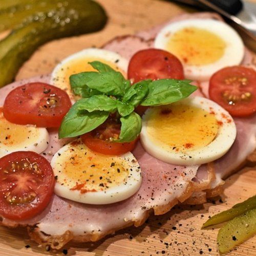 Egg and Ham Breakfast Sandwich